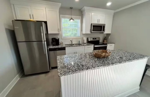 Northport House | Northport Retreat is convenient, quiet, and roomy