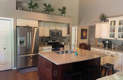South Bend House | Notre Dame Events, big house close to campus