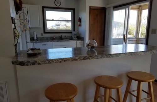 South Nags Head Cottage | NOW AVAILABLE Oct 2-16, 2026