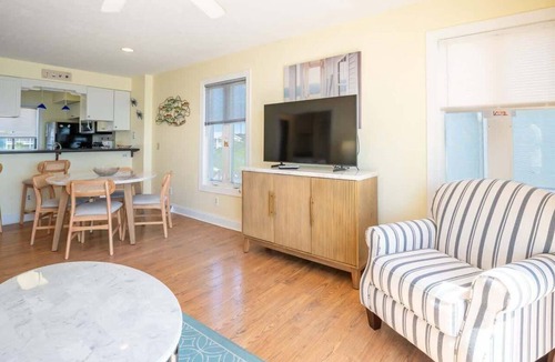Kure Beach Condo | Ocean Dunes 1002