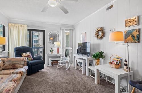 Myrtle Beach Apartment | Ocean Forest 204E