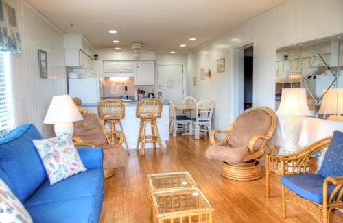 Myrtle Beach Apartment | Ocean Forest 211A