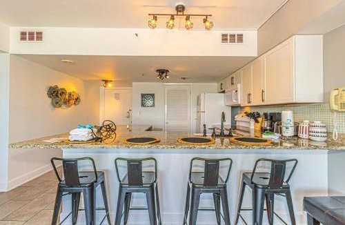 Myrtle Beach House | Ocean View 2 Bedroom Apartment with Great Views Palace Resort 913