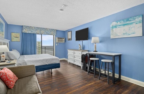 Myrtle Beach House | Ocean View King Suite! Perfect for 4 Guests! Sea Mist unit 51304