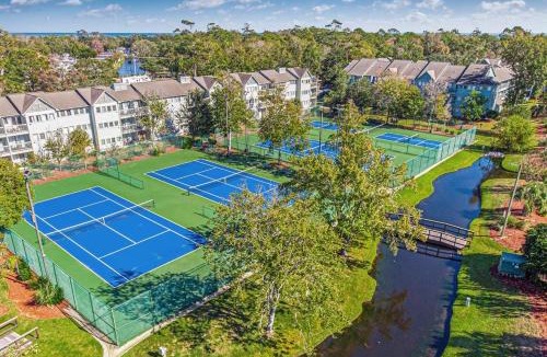 Myrtle Beach Apartment | Ocean View Studio Amazing Amenities in Surfside