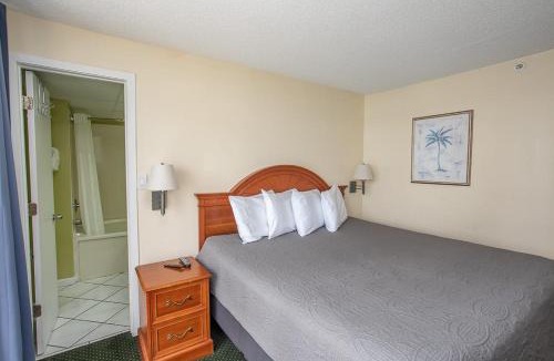 Myrtle Beach House | Ocean View Studio King Suite Boardwalk Resort Unit 540 Sleeps 2