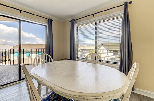 Wrightsville Beach Condo | Ocean Views, Balcony, Pool, STEPS to Beach Restaurants Shops