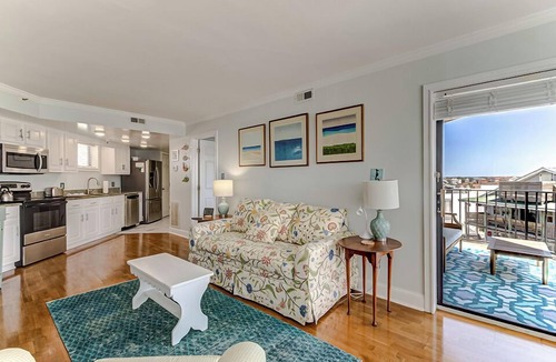 Wrightsville Beach Condo | Ocean Views, Balcony, Pool, STEPS to Beach Restaurants Shops