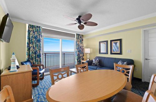 Myrtle Beach Apartment | Oceanfront 2 Bedroom Condo on PA 11th Floor