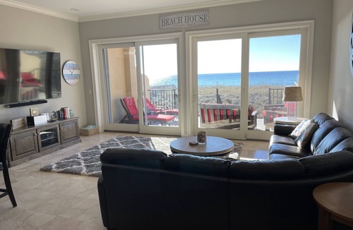 Navarre Beach House | Oceanfront 4 bedroom 3 bath home for up to 10 guests -Your dream vacation awaits