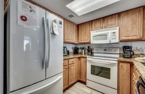 Myrtle Beach Apartment | Oceanfront Condo in Myrtle Beach on AR 5th Floor