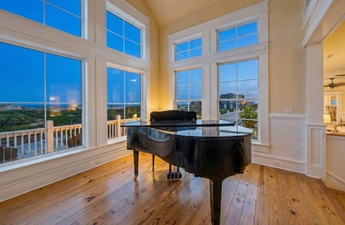 Corolla House | Oceanfront Estate | Sleeps 40 | Weddings & Retreats | 18BR | OBX