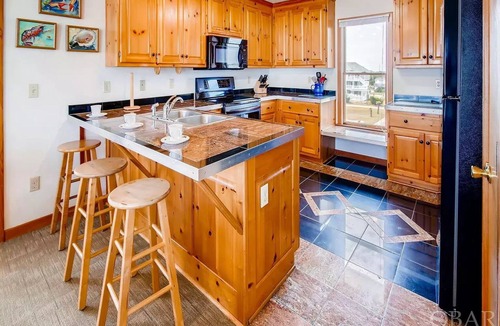Salvo House | Oceanfront Pet-Friendly House with Private Pool in Salvo