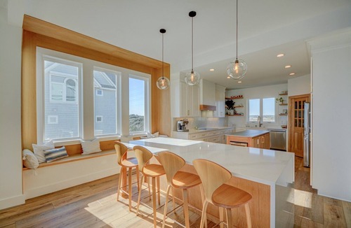 North Topsail Beach House | Oceanfront 5 Bedroom Home in North Topsail Beach, perfect for 17 guests!