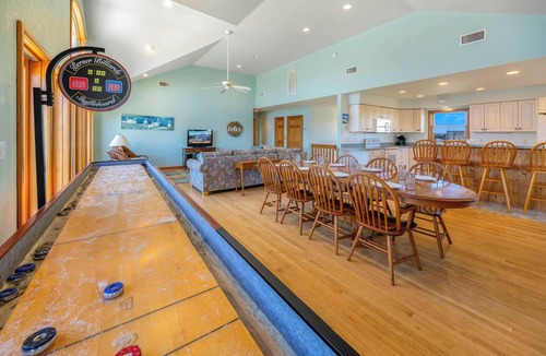 Farrow Shores House | Oceanside Dog Friendly Home w/Private Pool, Elevator, Hot Tub, Shuffleboard