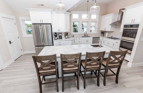 Whale Head Hill House | Oceanside, ELEVATOR, Heated Private Pool, Pool Table, Community Amenities, 713, Sunshine Daydream