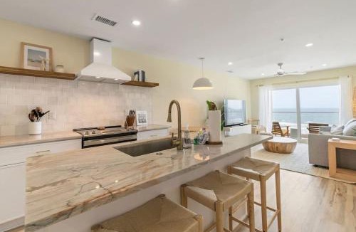 North Carolina Coast House | Oceanside Oasis Oceanfront with Pool and Elevator