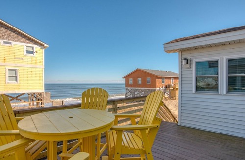 South Nags Head House | OCS4 Semi-Ocean-Front Home with Gorgeous Views