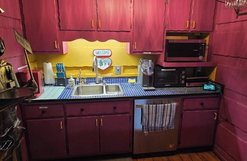 Fort Oglethorpe House | Oglethorpe Oasis Guesthouse in Fort Oglethorpe, GA/Chattanooga, TN Area