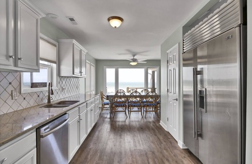 Kure Beach House | On The Dunes - 6 bedroom oceanfront house in Kure Beach