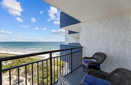 Myrtle Beach House | One Bedroom Condo Beautiful Ocean Views 9th Floor