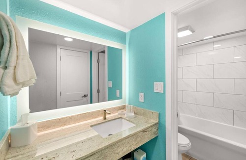 Myrtle Beach House | One Bedroom Ocean View in Premier Building