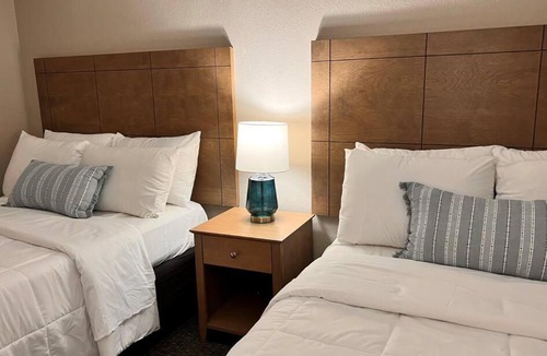 Myrtle Beach House | One Bedroom Oceanfront Condo - Sleeps 6