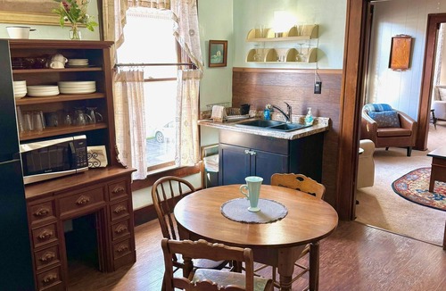 Marlinton Apartment | Opera Suite @ The Electric Moon Inn. Serene apartment in charming Marlinton