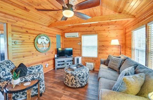 Harrodsburg House | ‘Our Lakeside Retreat’ w/Deck on Lake Herrington!