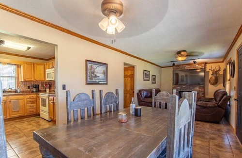 Samburg House | Outdoorsman's Retreat on Reelfoot Lake
