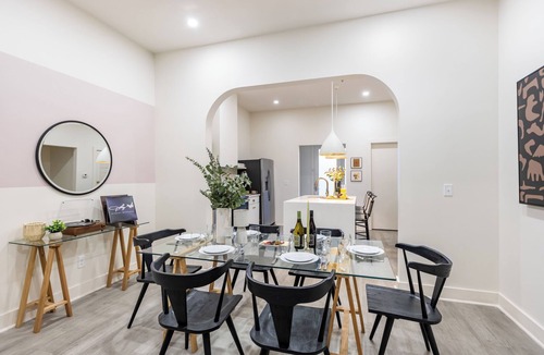 Five Points House | Outrider 116 by AvantStay | 10-15 Minutes to Broadway