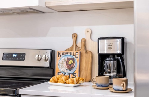Five Points House | Outrider 116 by AvantStay | 10-15 Minutes to Broadway