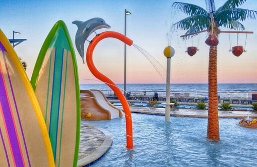 Downtown Myrtle Beach Condo | Panoramic Oceanfront Condo on 7th Floor