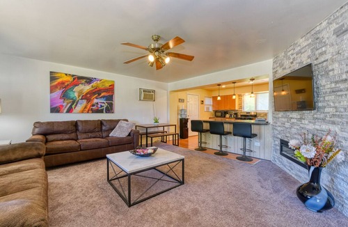 Forestview House | Paradise Estates is a tranquil ranch style home close to walking trail, shopping