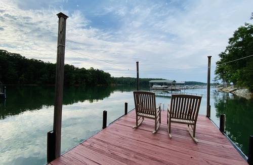 Reed Creek House | Paradise View Getaway - Dacha