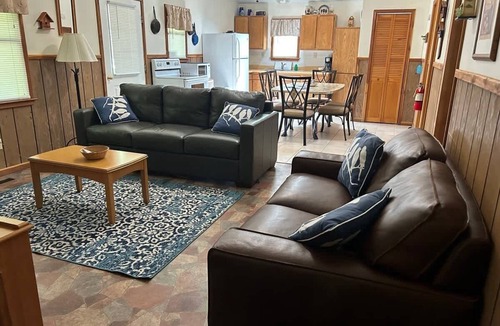 Eckerty Cabin | Patoka Lake Solarium #16 at Patoka 4 Seasons Resort