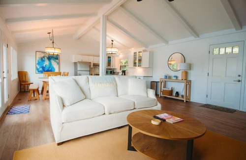 High Point House | Peaceful 3-bedroom lake house in Moneta perfect for relaxing family getaways.