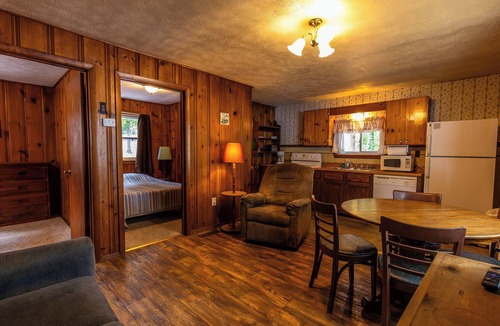 Benton Cabin | Peaceful Cabin on Kentucky Lake