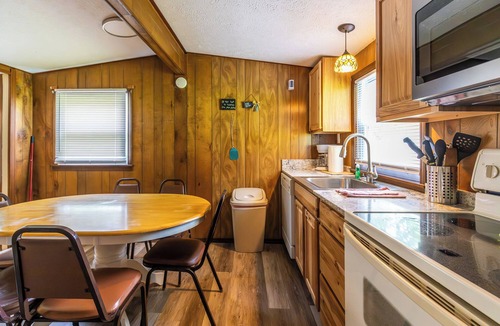 Benton Cabin | Peaceful Cabin on Kentucky Lake