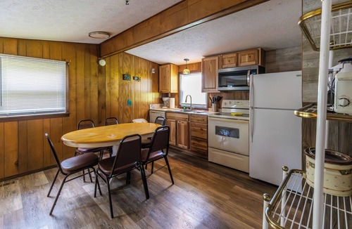 Benton Cabin | Peaceful Cabin on Kentucky Lake