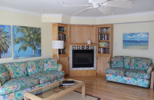 Northeast Virginia Beach House | PEACEFUL NORTH END HOME -STEPS TO BEACH-OCEAN VIEWS-ROOF DECK-ELEVATOR- SLEEPS 9