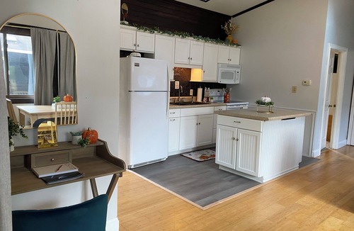 Pipestem Ski Chalet | ⛰️Peaks of Pipestem ⛰️ Brand new listing with all NEW furnishings