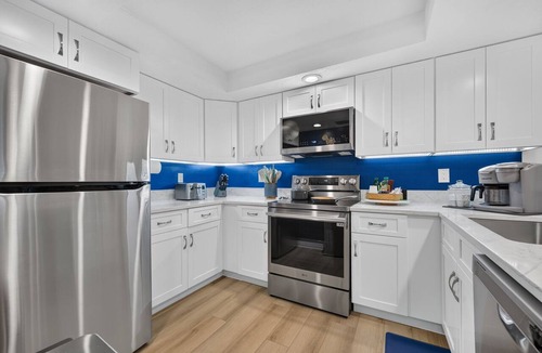 Ormond-by-the-Sea Condo | Penthouse/Oceanfront Building w/Beach Access+ Heated Pool/Sunset & Rocket Views