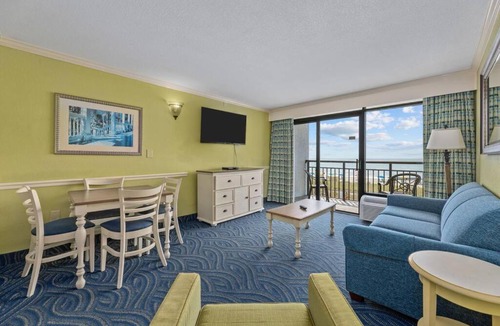 Myrtle Beach House | Perfect Location & Amenities - One Bedroom Condo