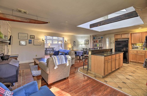 Ingles Cabin | Pet-Friendly Cabin w/Dock on Claytor Lake!