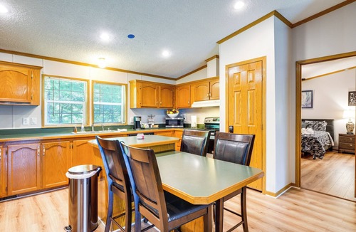 Charlestown House | Pet-Friendly Emerald Lake Retreat in Charlestown!