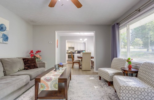 Sugar Hill House | Pet-Friendly Gwinnett County Home Near Lake Lanier