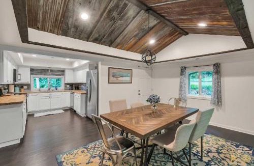 Pickens House | Pet-Friendly Pickens Vacation Rental w/Fire Pit