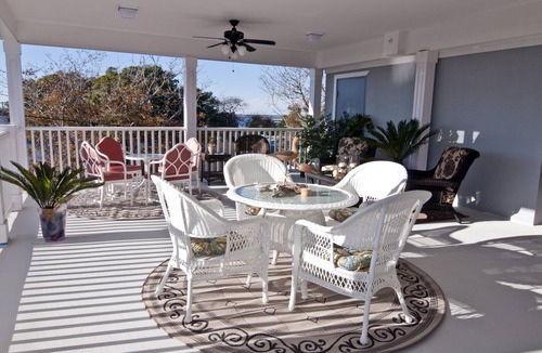 Morehead City Apartment | Pet-Friendly Suites with a small fee, short walk to Beaufort Waterfront