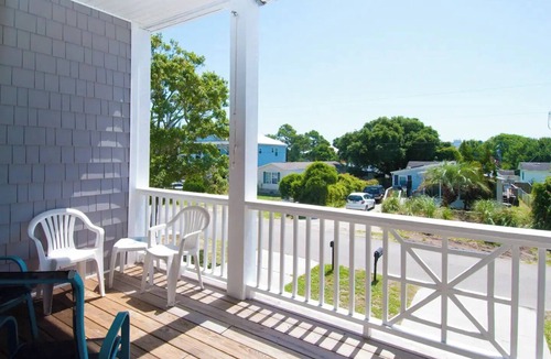 Wilmington Beach House | Pleasure Island duplex, a local favorite for sun, sand, fun, and fishing